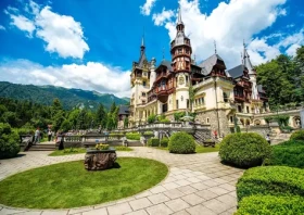 ENJOY Puzzle Královský hrad, Sinaia, Rumunsko