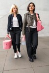 Nákupní taška přes rameno Reisenthel Shopper M Mesh coral