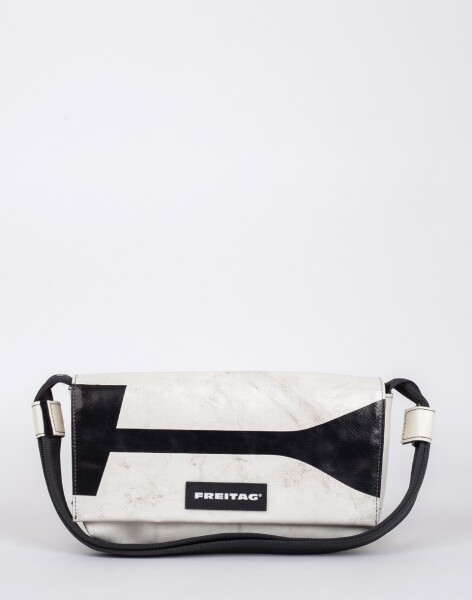 FREITAG F171 Laura