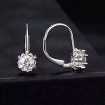 Stříbrné náušnice Laura 0,5 ct MOISSANITE + CERTIFIKÁT, Stříbrná certifikát GRA, hadřík na čištění stříbra, dárková krabička