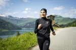 Běžecká vesta Compressport Hurricane Windproof Vest v2 W - Black Velikost textilu: L