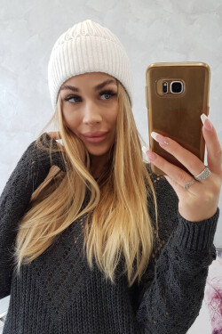 Tenká čepička Malwina K250 bílá UNI