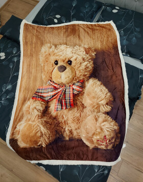Dumdekorace Hřejivá dětská deka zabalená v dárkové krabičce 130 x 160 cm