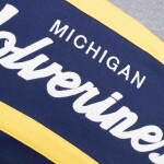 Mitchell & Ness Pánská mikina Michigan Wolverines NCAA Head Coach College Vault Hoodie Velikost: M