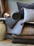 Chic Antique Sametový povlak na polštář Aix Mocca 50 × 70 cm, hnědá barva, textil