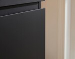 CERANO - Koupelnová skříňka Carole - černá matná + deska pod umyvadlo Navira Pro - 36 mm + konzole černá - 160x46x51,6 CER-606225