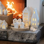 Räder Porcelánový svícen domeček Shine of Light, bílá barva, porcelán