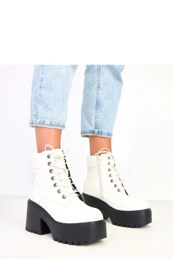 Boty na podpatku model 217926 Solea 40