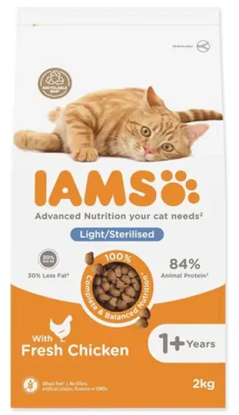 IAMS Cat Weight Control Sterilized Chicken 2 kg / Kompletní krmivo pro dospělé a starší kočky / kastrované (1753-150406)