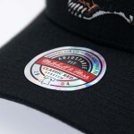 Mitchell & Ness Pánská kšiltovka Vancouver Grizzlies NBA Team Logo Classic Red Stretch-Snap