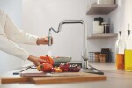 GROHE - QuickFix Start Elektronická dřezová baterie s výsuvnou sprškou, bateriové napájení, supersteel 101243DC00