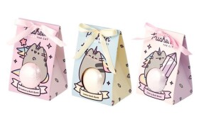 Koupelová bomba v dárkovém balení Kočka Pusheen