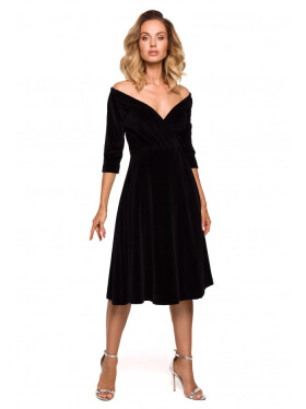 M645 Sametové zavinovací midi šaty - černé EU XL