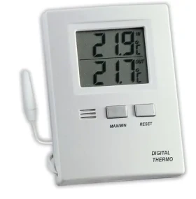 TFA 30.1012 - Digitální vnitřní a vnější teploměr s kabelovým čidlem (TFA30.1012)