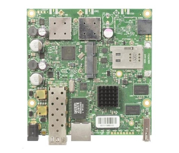 MikroTik RouterBOARD RB922UAGS-5HPacD,720MHz CPU,128MB RAM, 1x LAN, 1x SFP slot, 1xminiPCIe slot + SIM, vč.L4 EDF_1015502