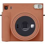 Fujifilm Instax mini evo hnědá / Instantní fotoaparát / LCD / CMOS / 2560 x 1920 / formát papíru 86 x 56 mm / ISO 1600 (16812508)