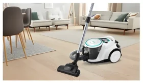Bosch Serie 6 BGC41XHYG bílá / Bezsáčkový vysavač / UltraAllergy filtr / 68 dB / rádius 10 m (BGC41XHYG)