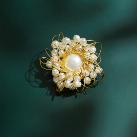 Exkluzivní perlová brož Beth, Bílá/čirá
