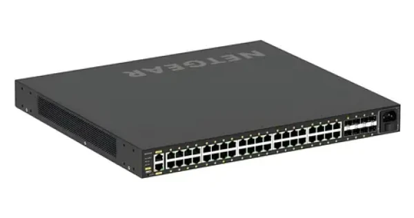 NETGEAR M4250-40G8F-PoE+ / Switch / Řízený / 40x Gigabit PoE+ / 8x SFP (GSM4248P-100EUS)