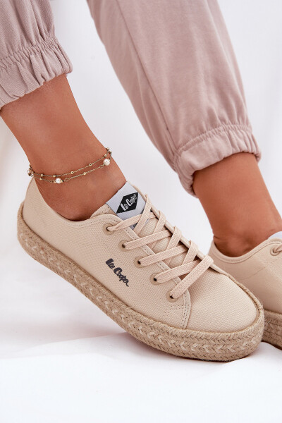 Dámské tenisky s pletením Lee Cooper LCW-25-44-3215 Béžové 39