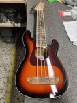 Fender Fullerton Precision Bass Uke WN 3CS (použité)