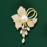 Brož s říční perlou a zirkony Jasmín - květina, Zlatá