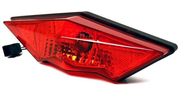 Zadní světlo na Can-Am Outlander 400/500/650/800 2008-2012
