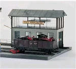 Piko 61101 Authentic Edition - Servisní dílna vrakoviště lokomotiv