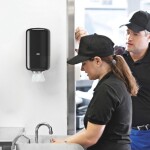 TORK 558008 zásobník na role se středovým odvijením černý M1