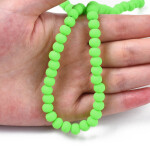 Korálky z polymeru - 7 mm x 5,5 mm - zelené - 10ks