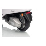 Mamido Dětský elektrický skútr Vespa ROMA bílý