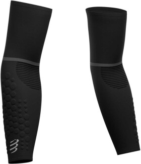 Compressport ArmForce T2 návleky na paže - Běžecké návleky na ruce Compressport ArmForce Ultralight - BLACK Velikost: víc než 31 cm obvod bicepsu