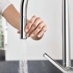 HANSGROHE - M54 Dřezová baterie Talis s výsuvnou sprškou, chrom 72800000