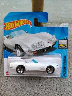 HOT WHEELS ´72 STINGRAY CONVERTIBLE