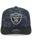 New Era Pánská kšiltovka Las Vegas Raiders NFL 2026 Salute to Service 9SEVENTY Stretch-Snap