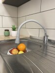 RAV Slezák - SÁZAVA - Dřezová baterie s flexibilním ramínkem, Chrom/Šedá, 1/2", SA006.5/13S