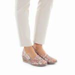 Dámská otevřená obuv na platformě pestrobarevná Potocki SZ12306 38