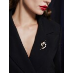 Elegantní perlová brož Rosalinda, Zlatá Bílá