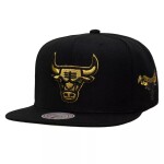 Mitchell & Ness Pánská kšiltovka Chicago Bulls NBA Black and Gold Snapback