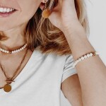 Perlový náramek Marilda Gold - chirurgická ocel, sladkovodní perla, Zlatá 17 cm + 3 cm (prodloužení) Bílá