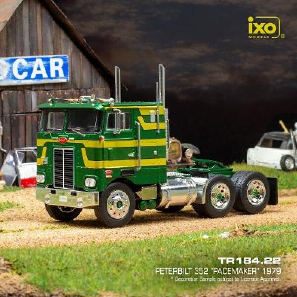 Peterbilt T 352 Pacemaker (1979) 1:43 Ixo