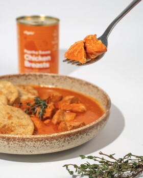 Vilgain Kuřecí prsa v paprikové omáčce – 400 g