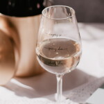 Bella Rose Sklenice na víno Neptej se! + vánoční krabička, čirá barva, sklo, 350 ml