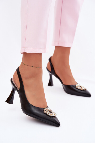 Sandály na podpatku s bižuterním ozdobením Vinceza 62277 Černé 36