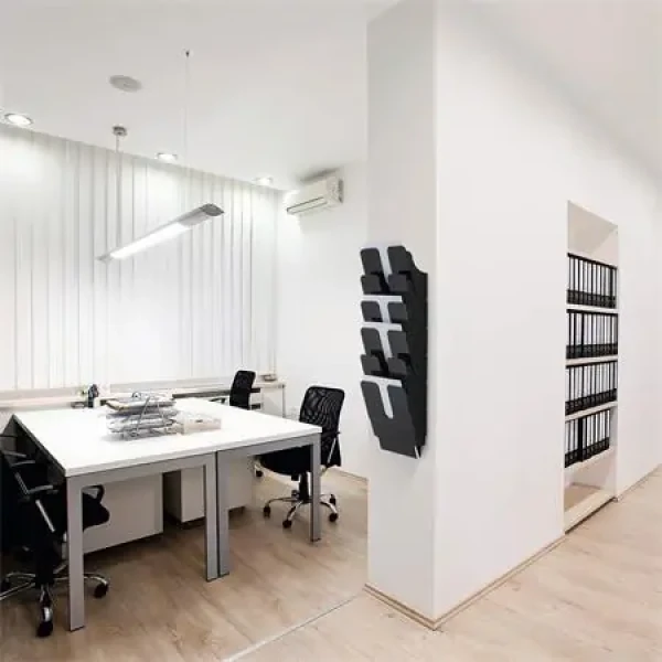 Durable FLEXIPLUS 6 černá, vertikální / Držák na letáky / A4 / 6 přihrádek (1700008061)