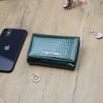 Luxusní dámská malá kožená peněženka Waleya, zelená