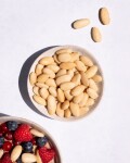 Vilgain Mandle natural blanšírované – 1 000 g