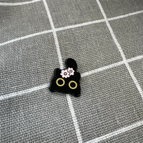 Pinarna.cz Černá kočička s růžovou kytičkou