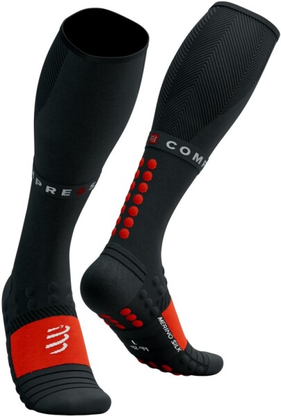 Běžecké kompresní ponožky Compressport Full Socks Winter Run Black/High Risk Red Velikost: EU