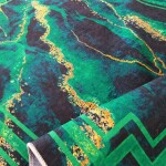 DumDekorace DumDekorace Protišmykový koberec zelenej farby so vzorom